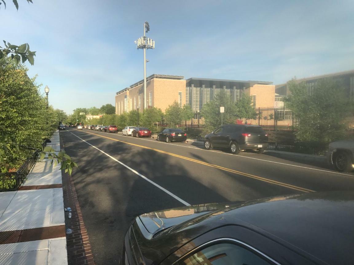 Steps To Convention Center, Downtown Dc, And Metro Station: Private And Comfortable Bedroom/Bathroom Washington Exteriör bild