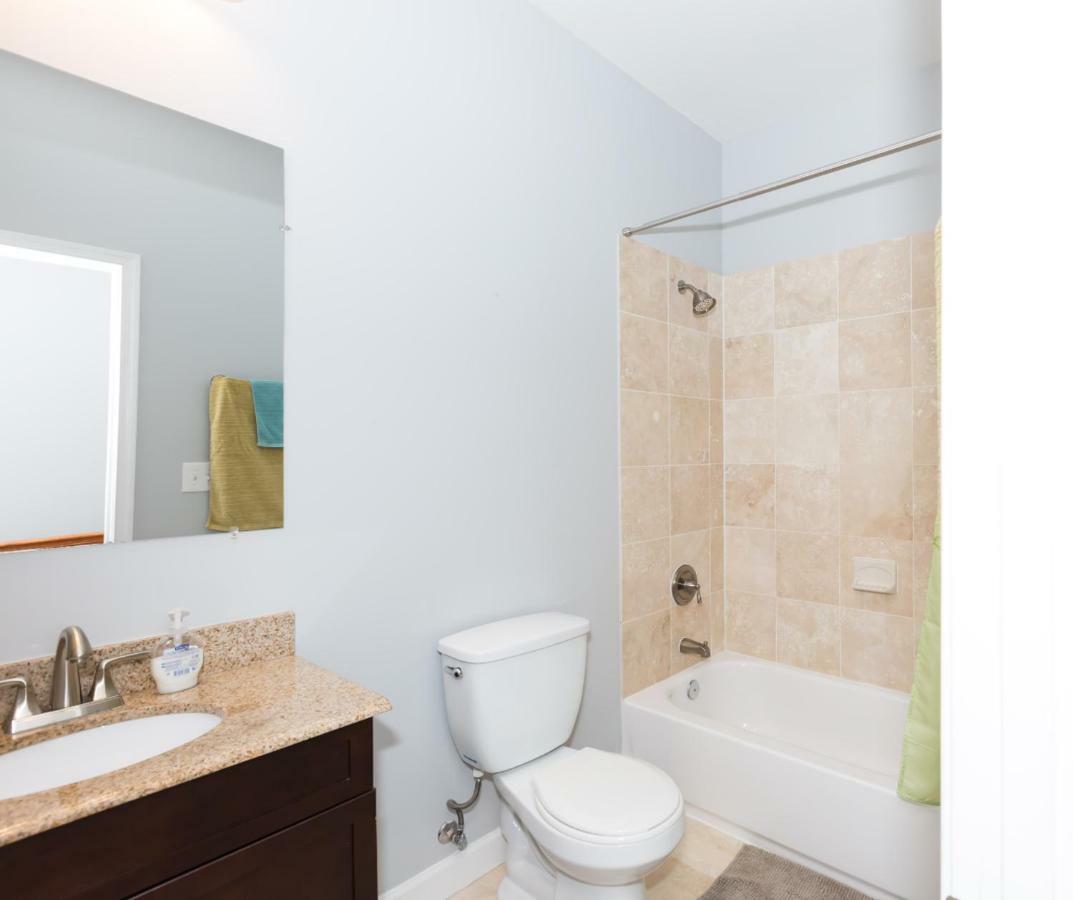 Steps To Convention Center, Downtown Dc, And Metro Station: Private And Comfortable Bedroom/Bathroom Washington Exteriör bild