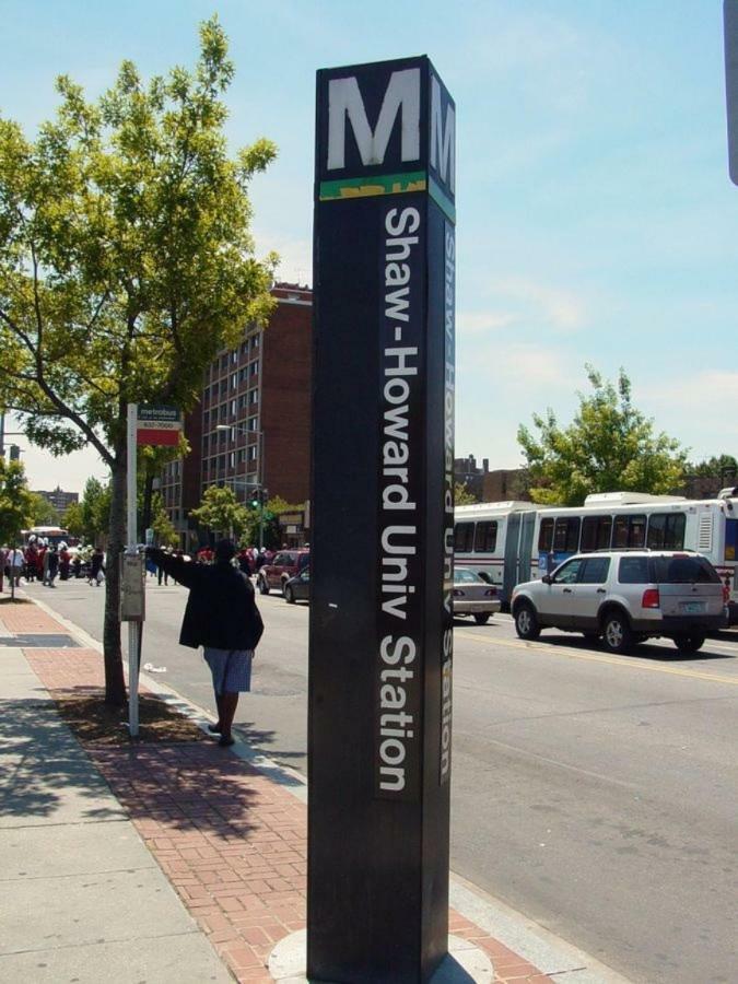 Steps To Convention Center, Downtown Dc, And Metro Station: Private And Comfortable Bedroom/Bathroom Washington Exteriör bild